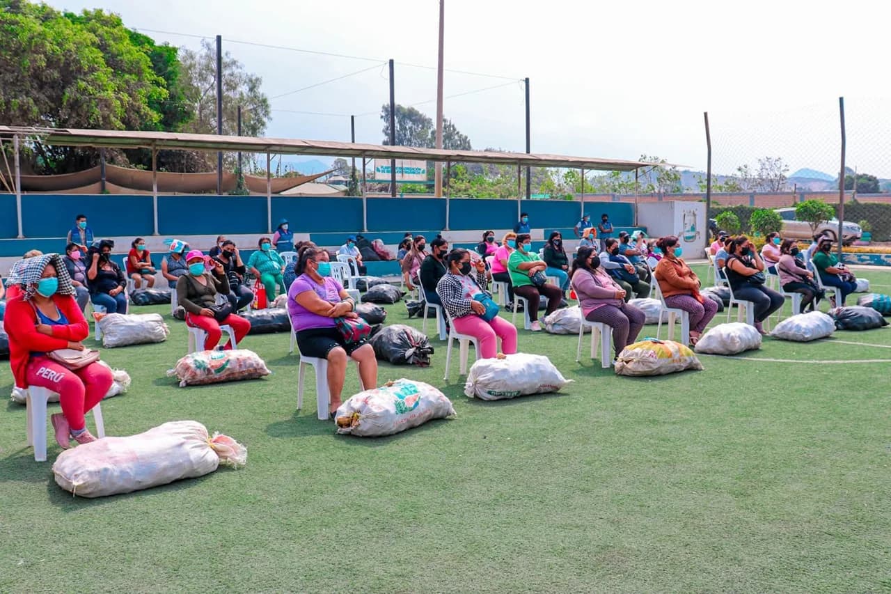 Apoyo a las ollas comunes — Social